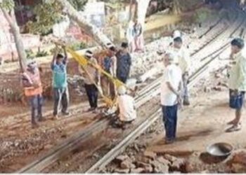 मिनिट्रेन रेल्वे रूळ बदलणार