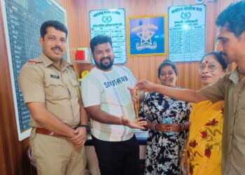 माथेरानमध्ये अश्‍वपालाचा प्रामाणिकपणा