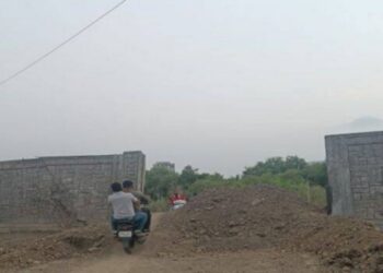 तीन गावांची वाट बिकट