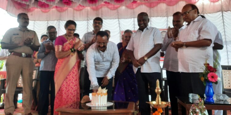 शेकापमुळे आरसीएफ कर्मचार्‍यांना न्याय-आ. जयंत पाटील