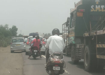 मुंबई-गोवा महामार्गावर वाहतूक कोंडी