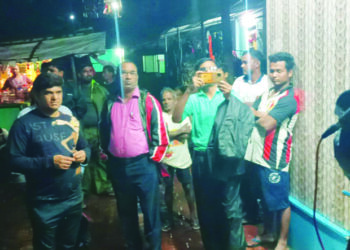 आंबेवाडी ग्रामस्थांचे स्थलांतरणासाठी आवाहन