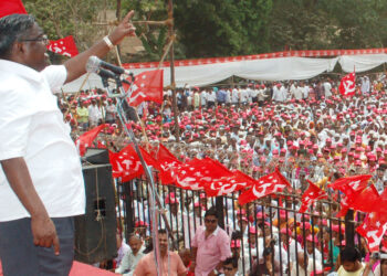 कडव्या डाव्या विचारसरणीचा नेता