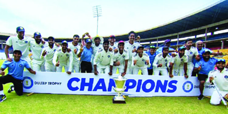 दक्षिण विभागाला अजिंक्यपद