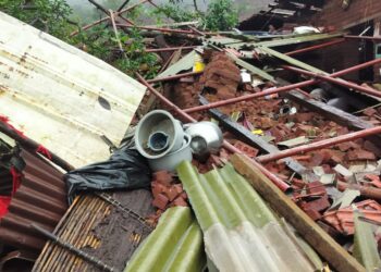 ईर्शाळवाडी दुर्घटनाग्रस्तांना अत्यावश्यक दाखल्यांचे वाटप