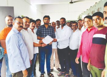 कशेळेकरांचा महावितरणवर मोर्चा