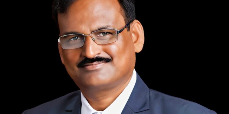 संदीप वारगे यांना भारत विभूषण प्रदान