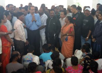 बेपत्ता झालेल्यांचा शोध जारीच;इर्शाळवाडीवर अद्यापही खोदकाम