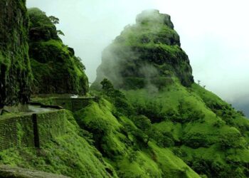 दोन महिने वरंध घाट बंद