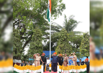 अलिबागमधील मुख्य ध्वजारोहण सोहळा