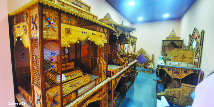 पर्यावरणपूरक गणेश सजावट मखर विक्रीसाठी तयार