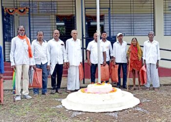 आझाद दस्त्यातील क्रांतिकारकांचा सन्मान