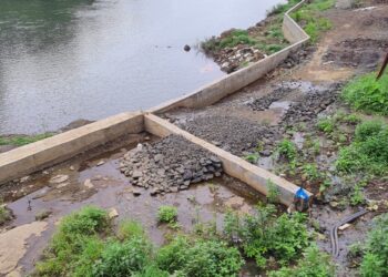 राधाकृष्ण मंदिर परिसरात कर्जत नपातर्फे उद्यान