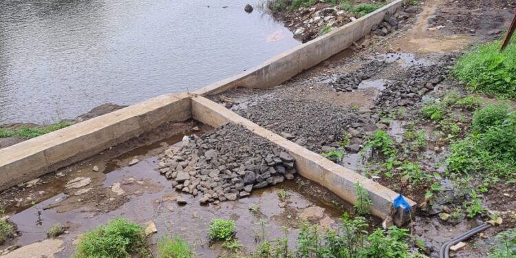 राधाकृष्ण मंदिर परिसरात कर्जत नपातर्फे उद्यान