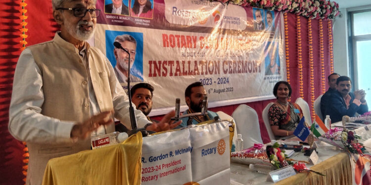 पंचतारांकित वृद्धाश्रमात मायेचा ओलावा कमीच