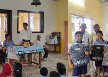 शाळांना शैक्षणिक साहित्याचे वाटप