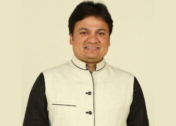 साथीच्या आजारांबाबत खबरदारी घ्या