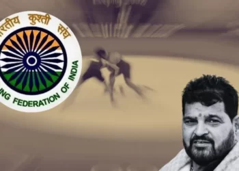 जागतिक कुस्ती महासंघाचा दणका