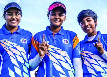 भारताच्या सुवर्णकन्या चमकल्या