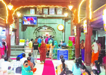 पालीत चतुर्थीला भक्तांची गर्दी