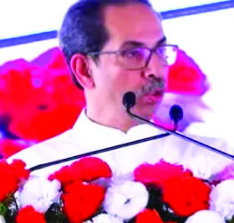 दिवस सभांचा अन आरोपांचा