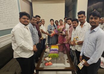 आरती संग्रहाचे प्रकाशन