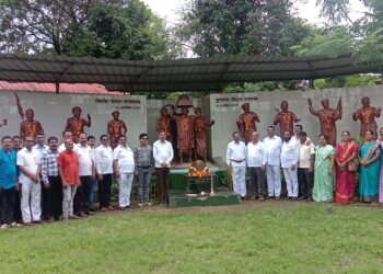 चिरनेरमध्ये हुतात्मे अमर रहेचा ललकार