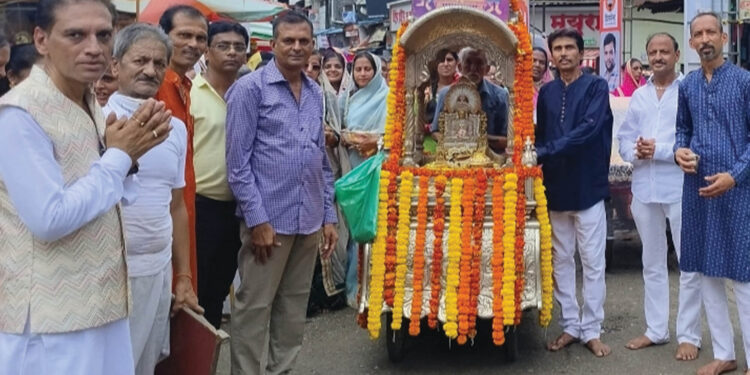 पर्युषण पर्वाची मिरवणुकीने सांगता