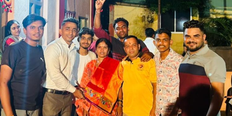 पूनम बांगर पैठणीच्या मानकरी