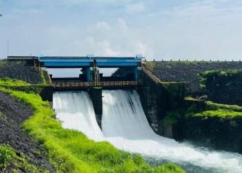 मोरबे धरण तुडुंब भरले, दोन दरवाजे उघडले