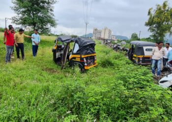 इको वाहनाची रिक्षाला धडक; चिमुकलीचा मृत्यू