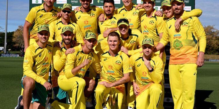 वर्ल्डकपसाठी ऑस्ट्रेलिया संघात १० गोलंदाज