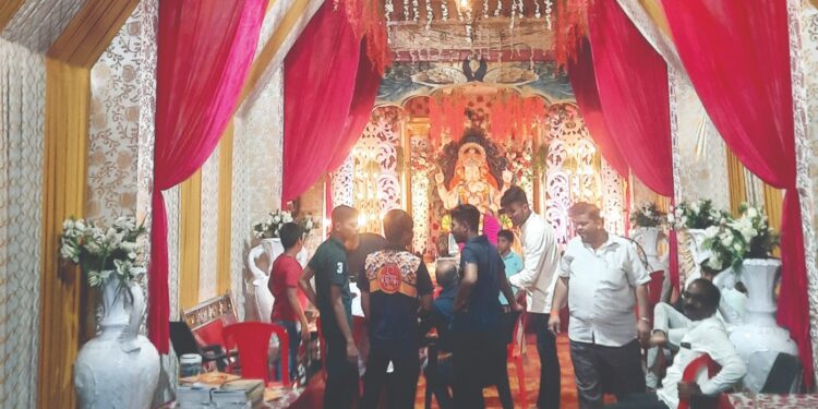 सामाजिक बांधिलकी जपणारे जयदीप सार्वजनिक गणेशोत्सव मंडळ