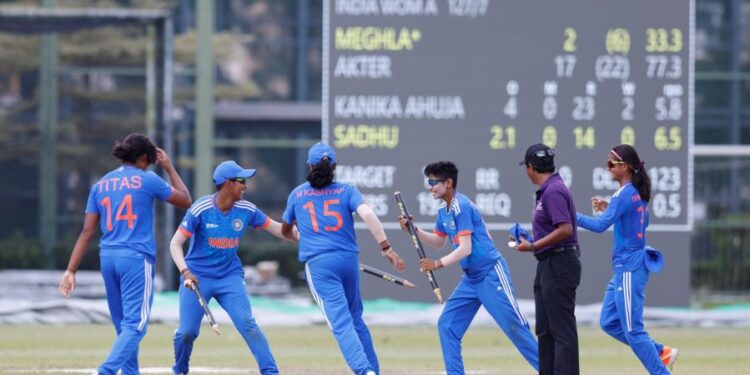 भारताची अंतिम फेरीत धडक