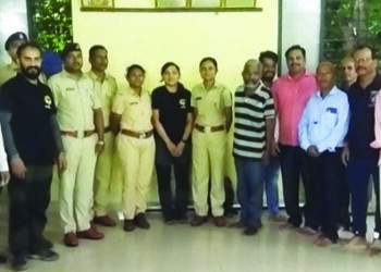 बिबट्या वैरी नाही, शेजारी आहे!