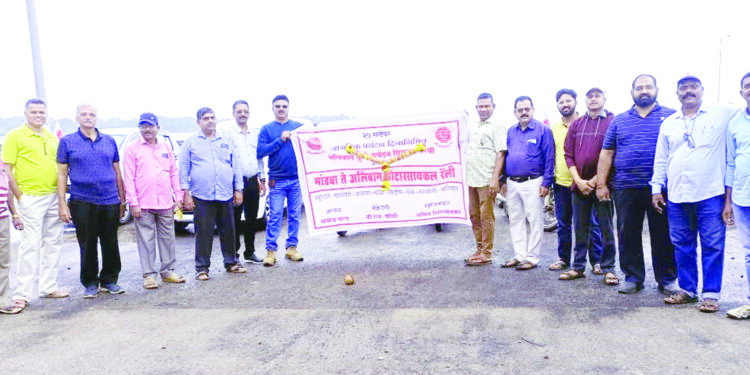 कृषी पर्यटन विकास संस्थेची मोटरसायकल रॅली