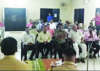 सणांमध्ये दुष्काळग्रस्तांना मदत करा