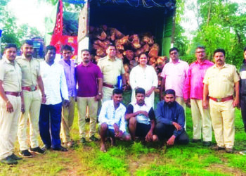 खैर तस्करांच्या मुसक्या आवळल्या