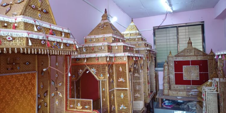 पर्यावरण पूरक मखर निर्मिती