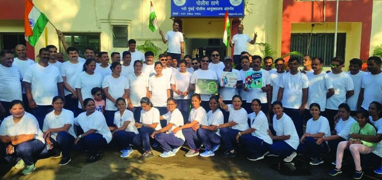 सायकल रॅलीतून पोलिसांची सायबर सुरक्षा जनजागृती