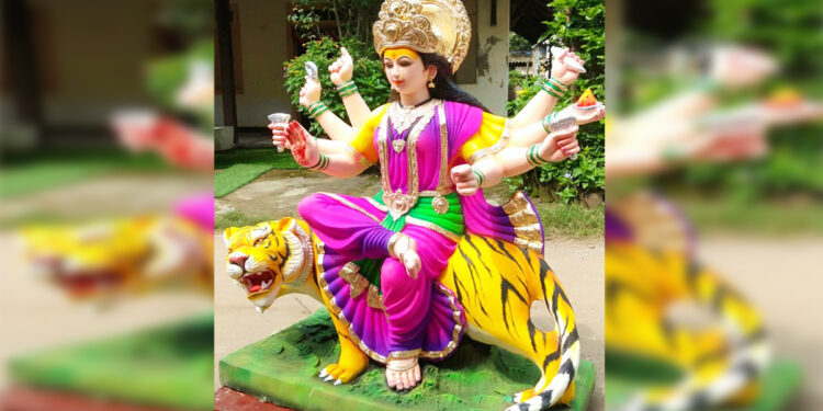 नवदुर्गेच्या आगमनापूर्वीच उत्साह शिगेला