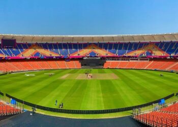 मोदी क्रीडांगणाला छावणीचे स्वरूप