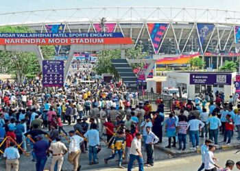 नरेंद्र मोदी स्टेडियमला छावणीचे स्वरूप