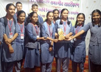 गणेश स्पर्धेतील विजेत्या विद्यार्थ्यांचा गौरव