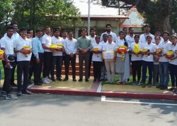 जिल्ह्यातील अमृत कलश दिल्लीकडे रवाना