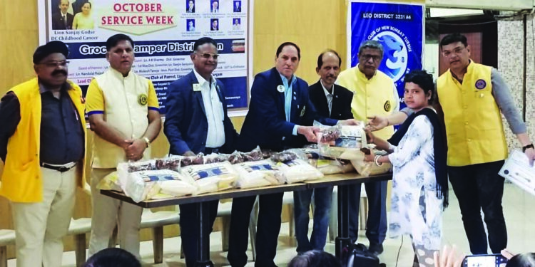 कॅन्सरग्रस्त मुलांना शिधा वाटप