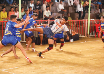 स्व.मोहन नाईक सुवर्ण चषक कबड्डी स्पर्धा