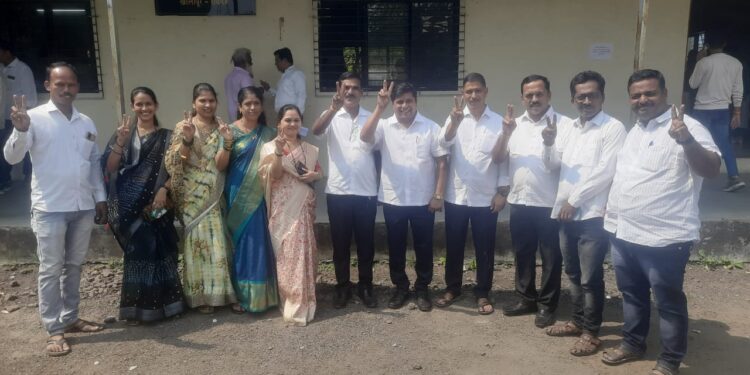 होनाडमध्ये तीन उमेदवार बिनविरोध