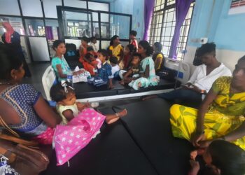 कुपोषित बालकांची हेळसांड; चार तास बालके उपाशी