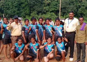 क्रीडा महोत्सवात कर्जत मुलींचा संघ विजेता